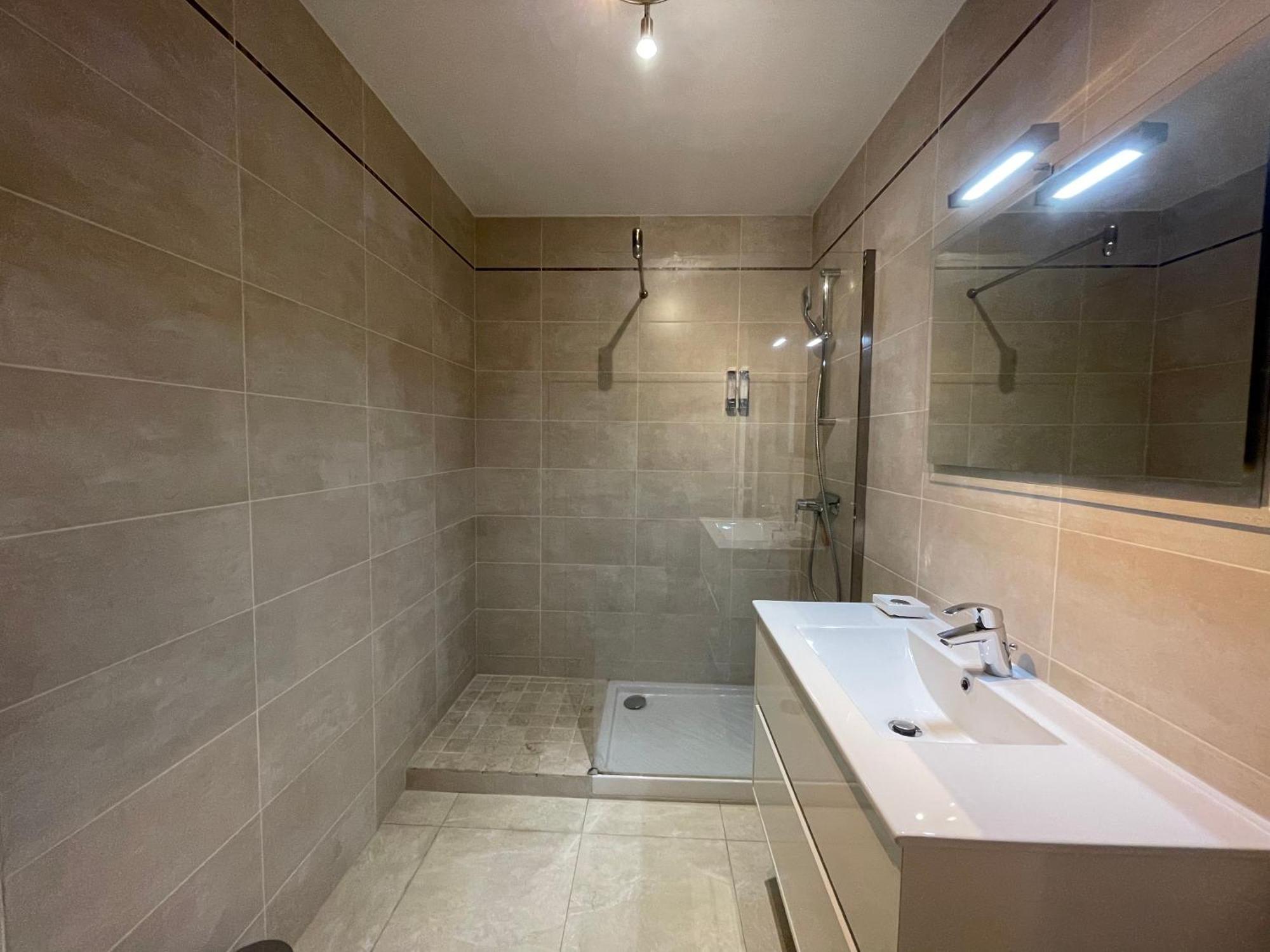 Le Suquetan Apartment Кан Екстериор снимка